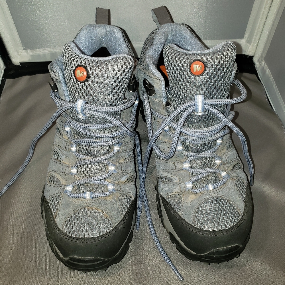 Womens Merrell Moab J88792 Grey/Periwinkle Waterproof Trail Hiking Shoe Size 8
